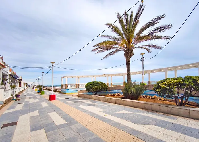 Con Terraza En Playa Grau De Moncofa